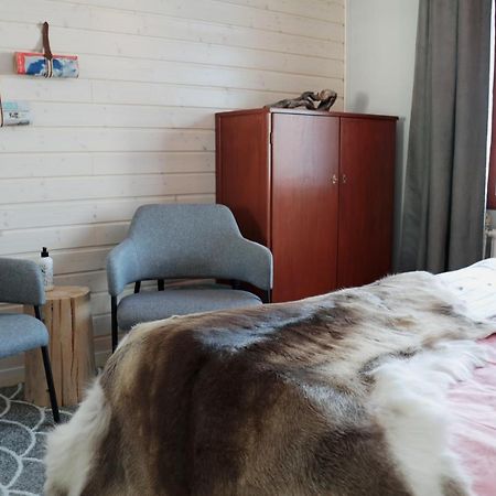 Taloyllaes, Huonemajoitus Hotel Äkäslompolo Екстериор снимка