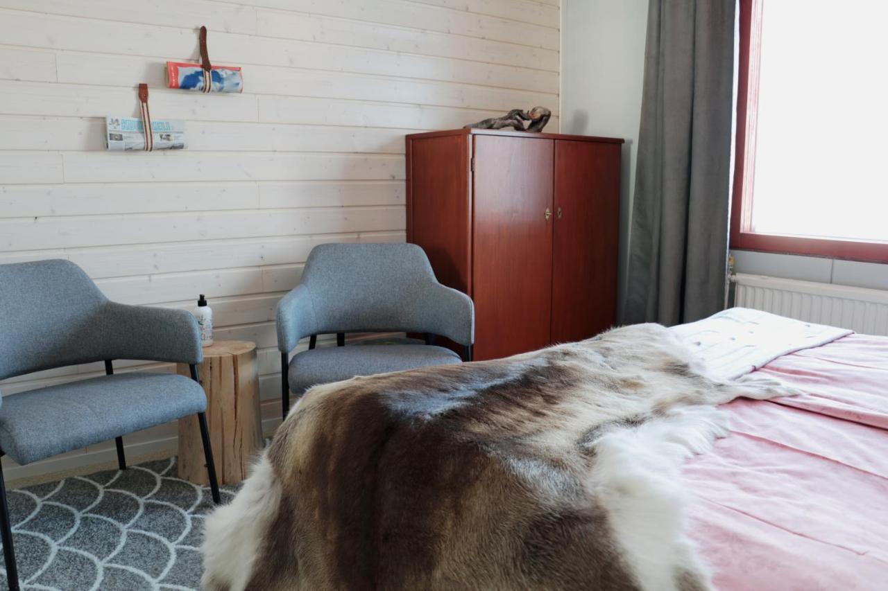 Taloyllaes, Huonemajoitus Hotel Äkäslompolo Екстериор снимка